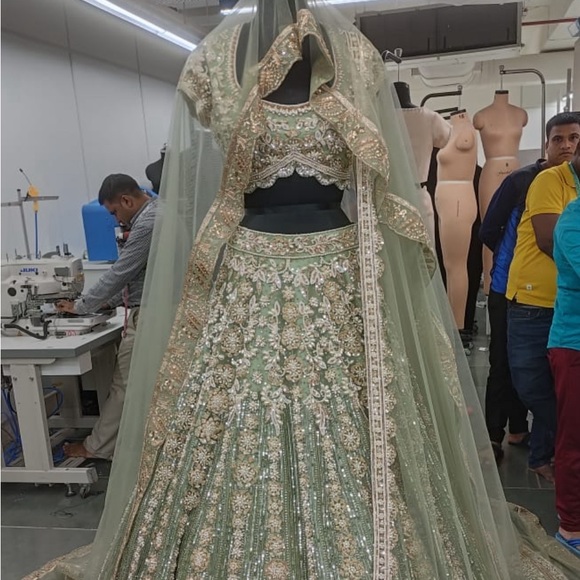 MANISH MALHOTRA “Nooraniyat” Bridal Lehenga - Picture 8 of 9